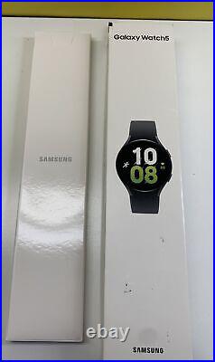 Samsung Galaxy Watch 5 44mm GPS Bluetooth Graphite Smartwatch SM-R910NZAAXAA