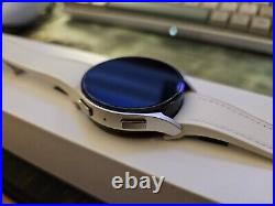 Samsung Galaxy Watch 6 40mm GPS LTE Model SM-R935U with D-Buckle White Band